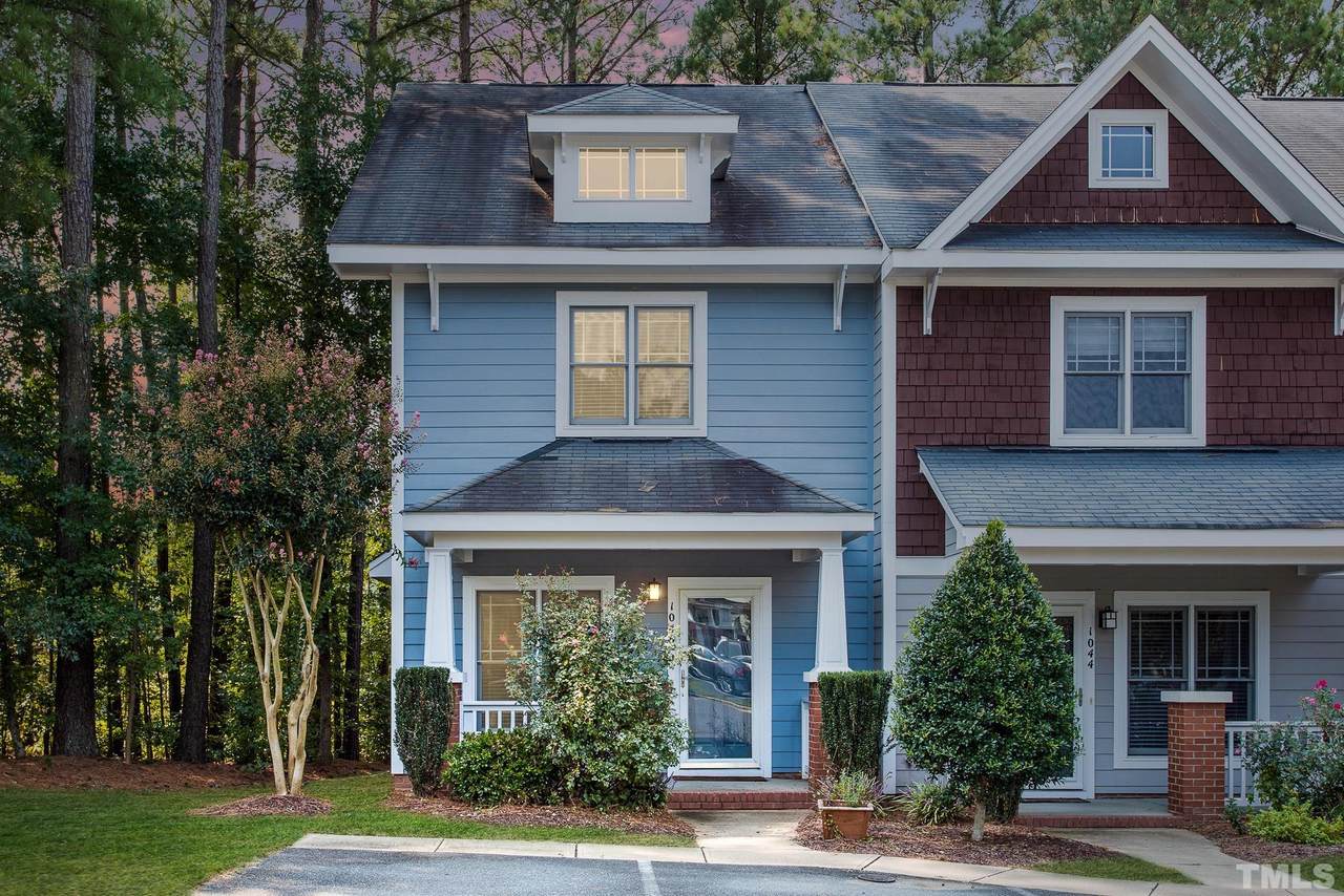 1046 Mica Lamp Court - Photo 1