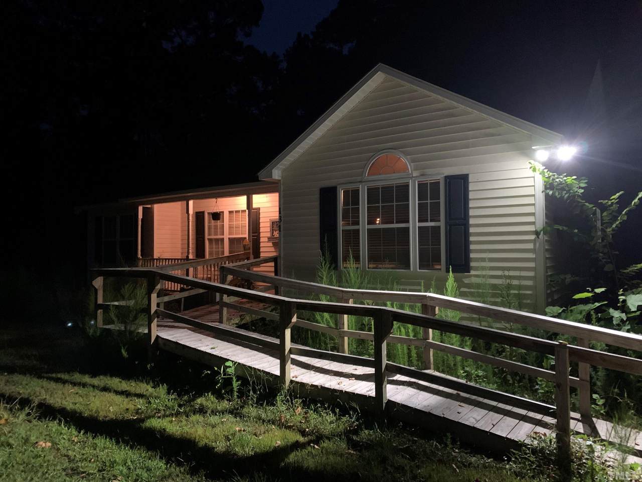 131 Forest Ridge Drive - Photo 1