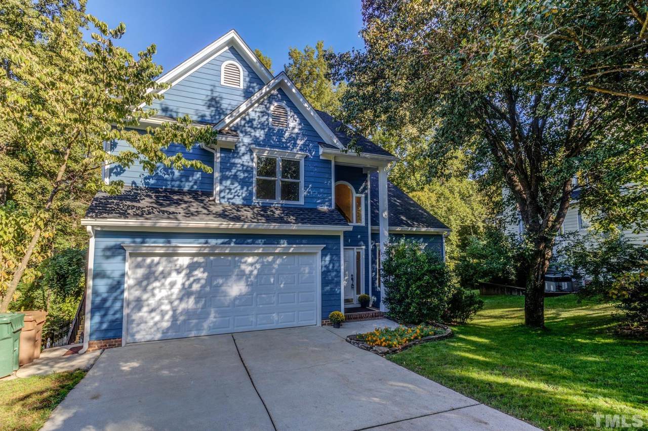 104 Larkspur Lane - Photo 1