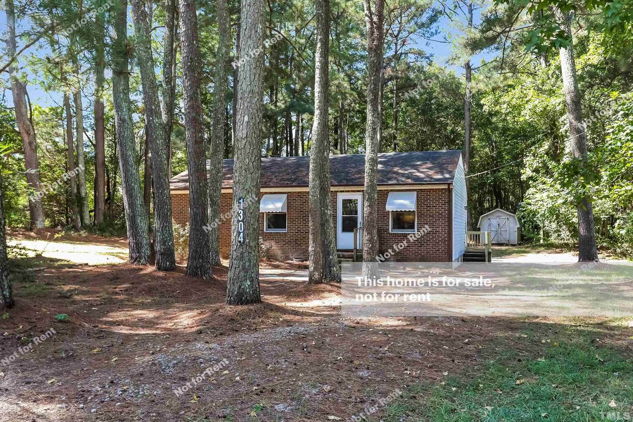 1304 Eagle Rock Road - Photo 1