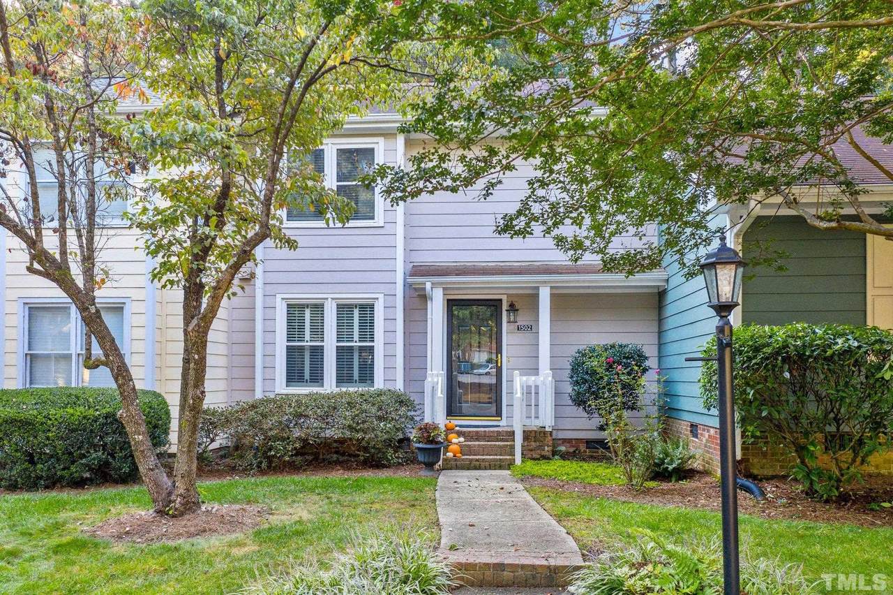 1502 Edgeside Court - Photo 1