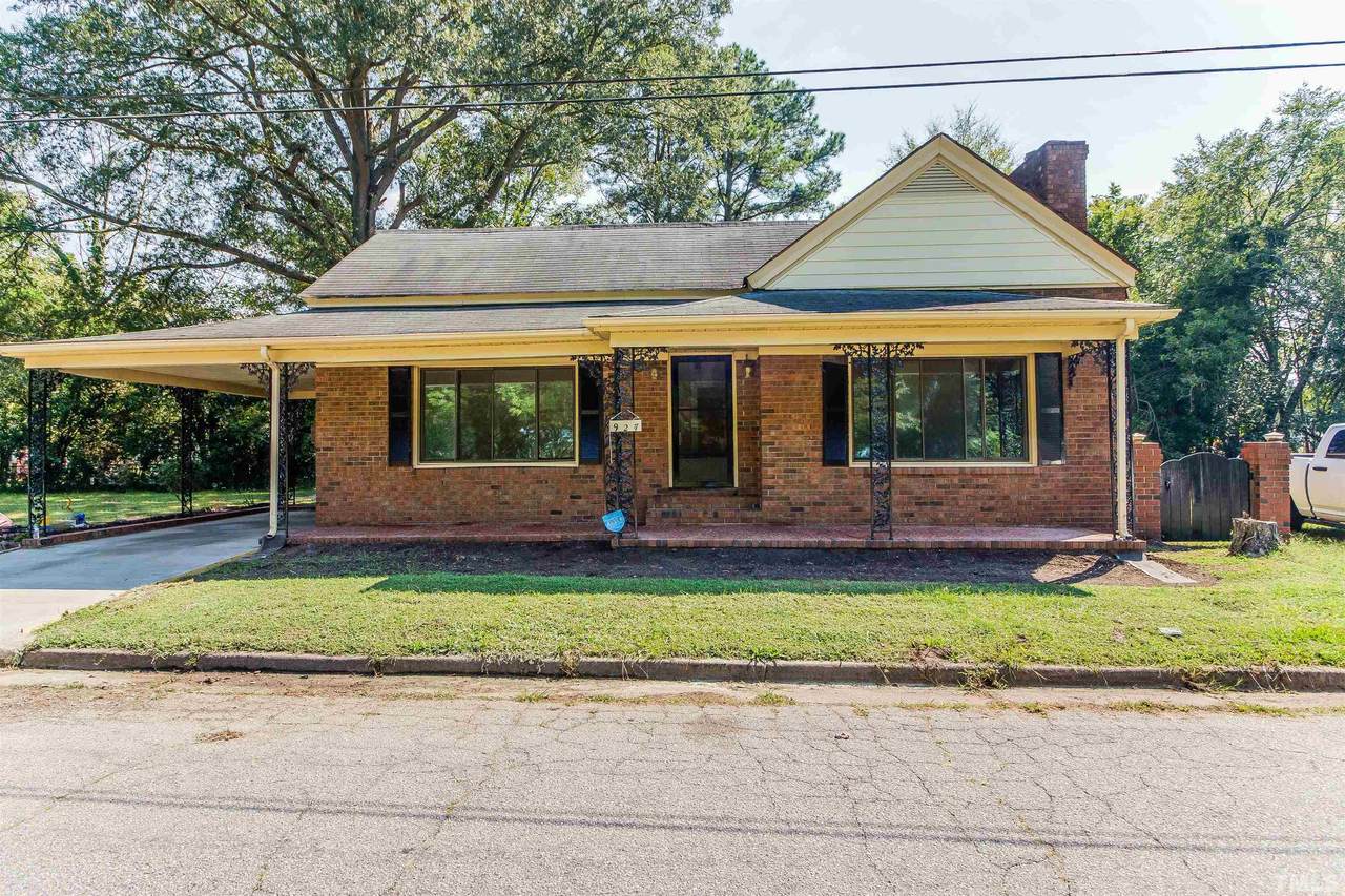 927 Lindsey Street - Photo 1