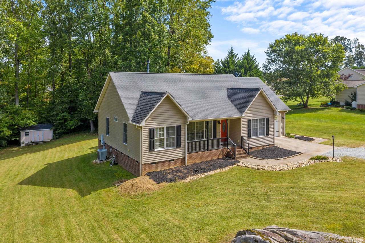 140 Cross Creek Court - Photo 1