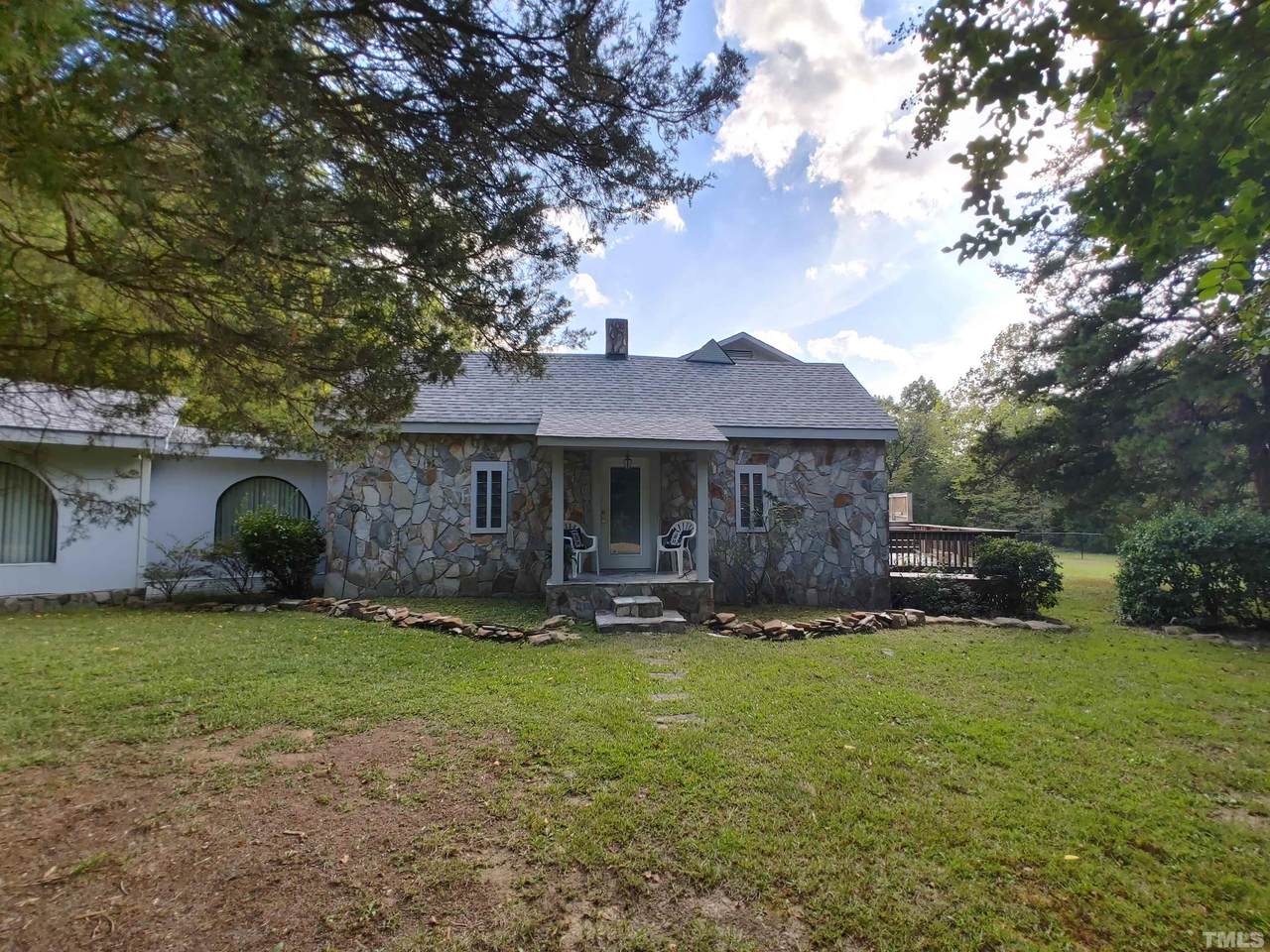 225 Huff Garrett Road - Photo 1