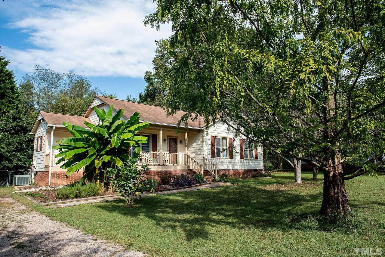 924 Windemere Lane - Photo 1