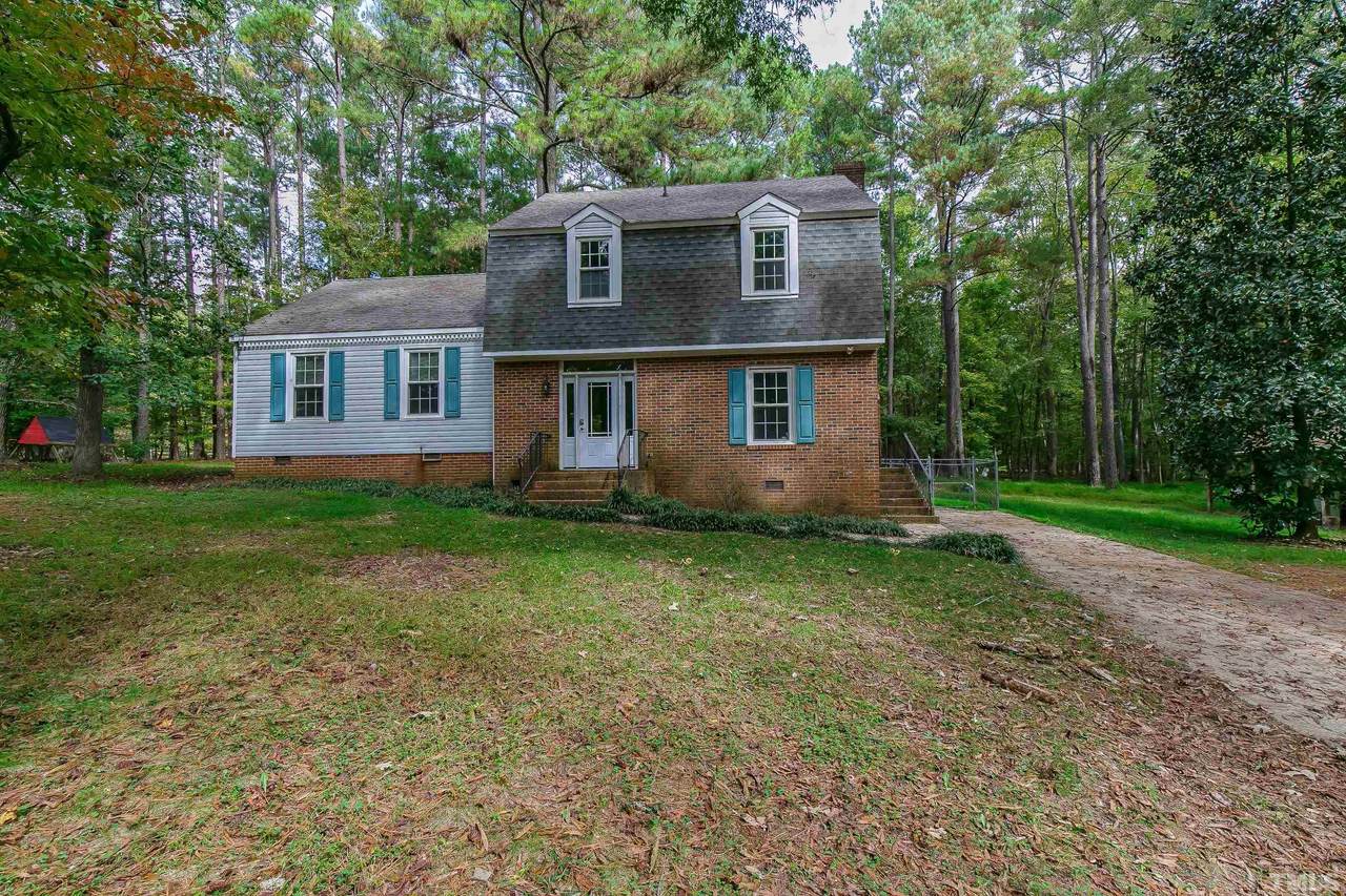 8906 Coach Way - Photo 1