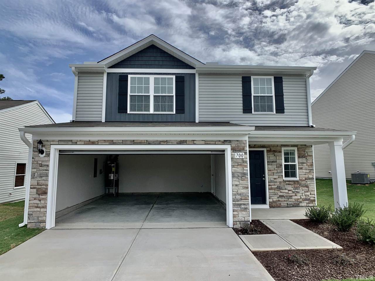 700 Howling Wind Drive - Photo 1