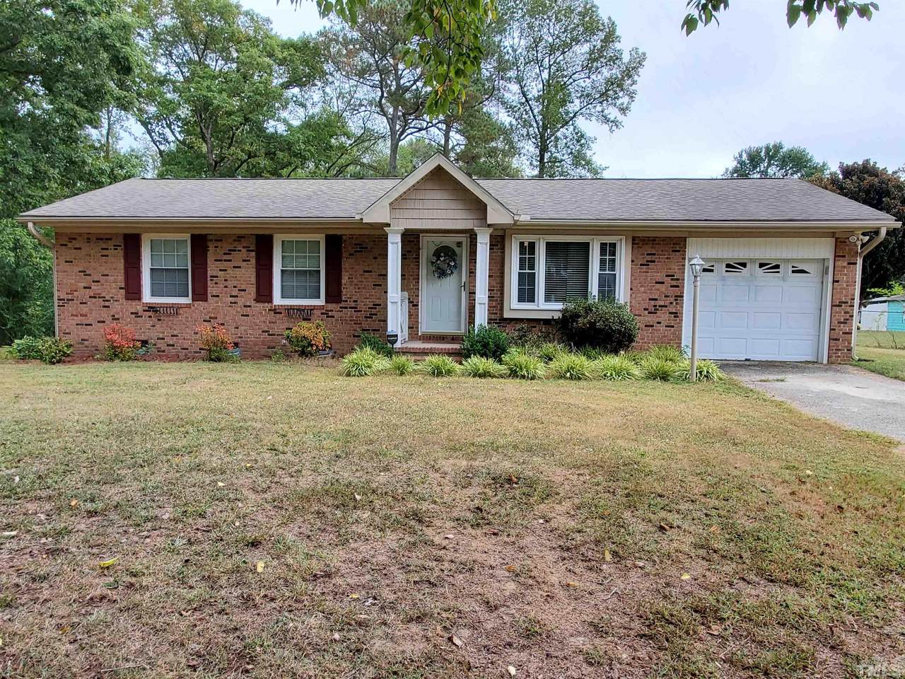 225 Lane Of Sir Kay Drive - Photo 1