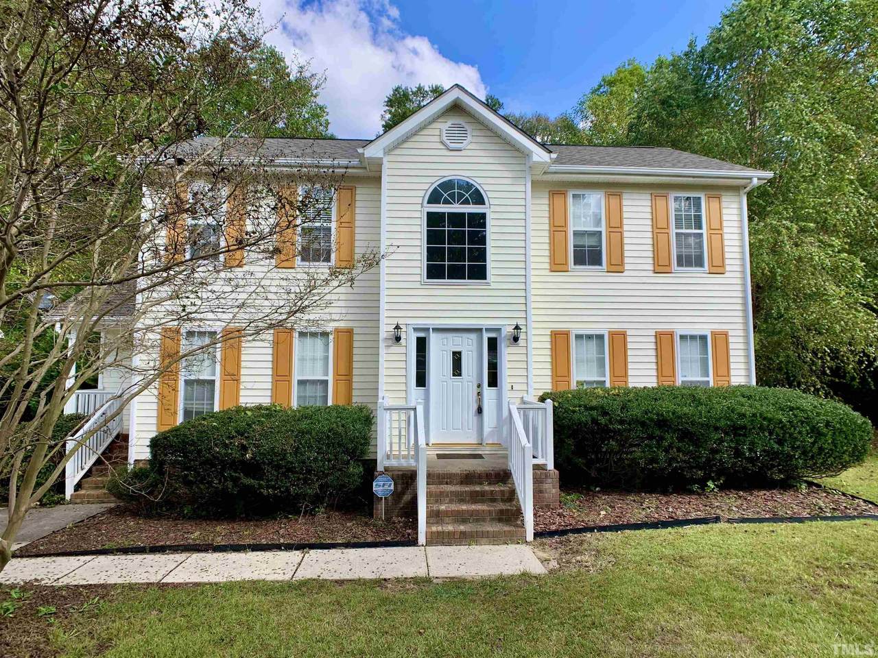 109 Walnut Creek Drive - Photo 1