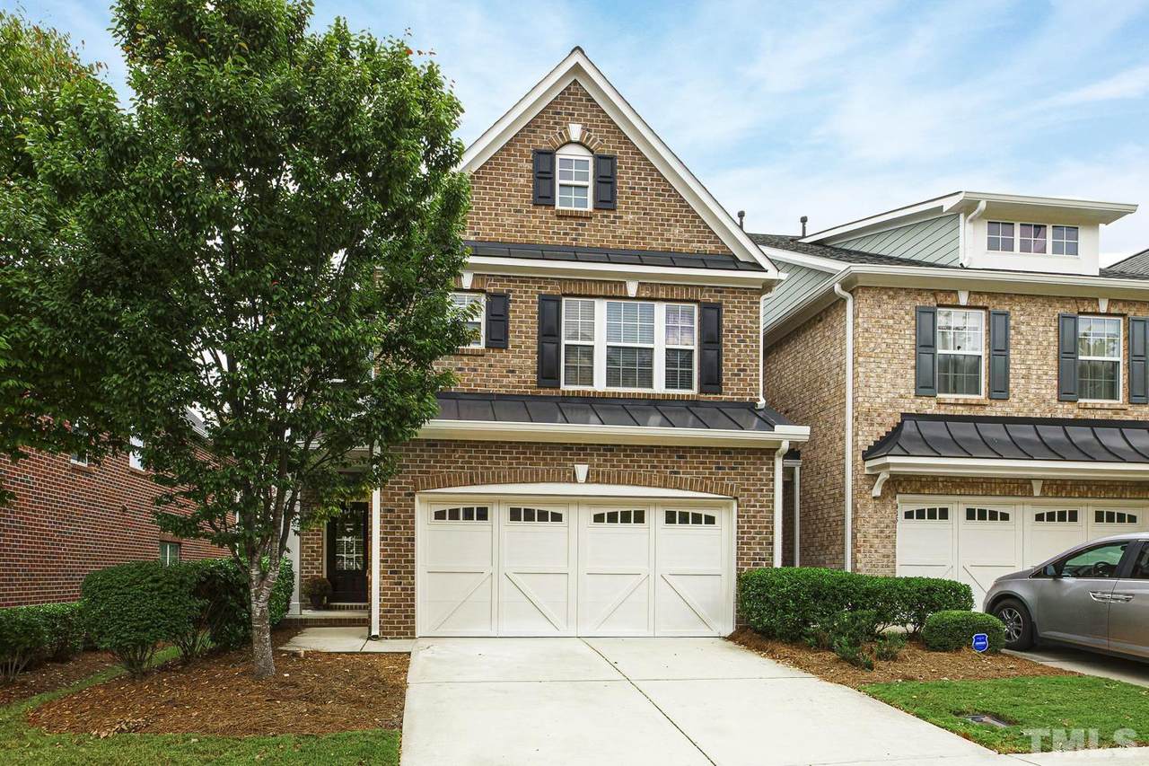 413 Weatherbrook Way - Photo 1