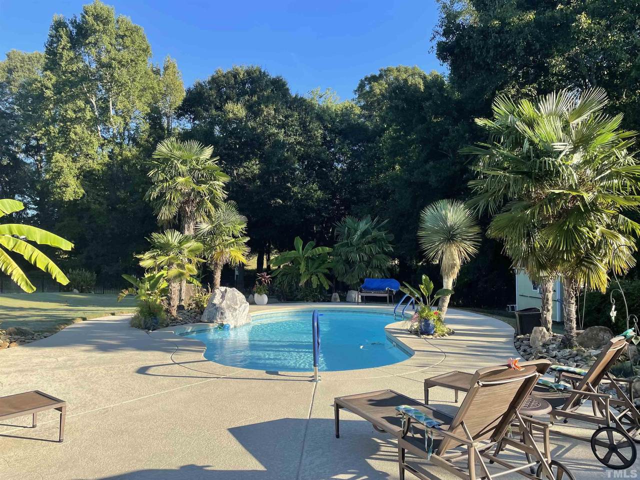126 Aleah Court - Photo 1