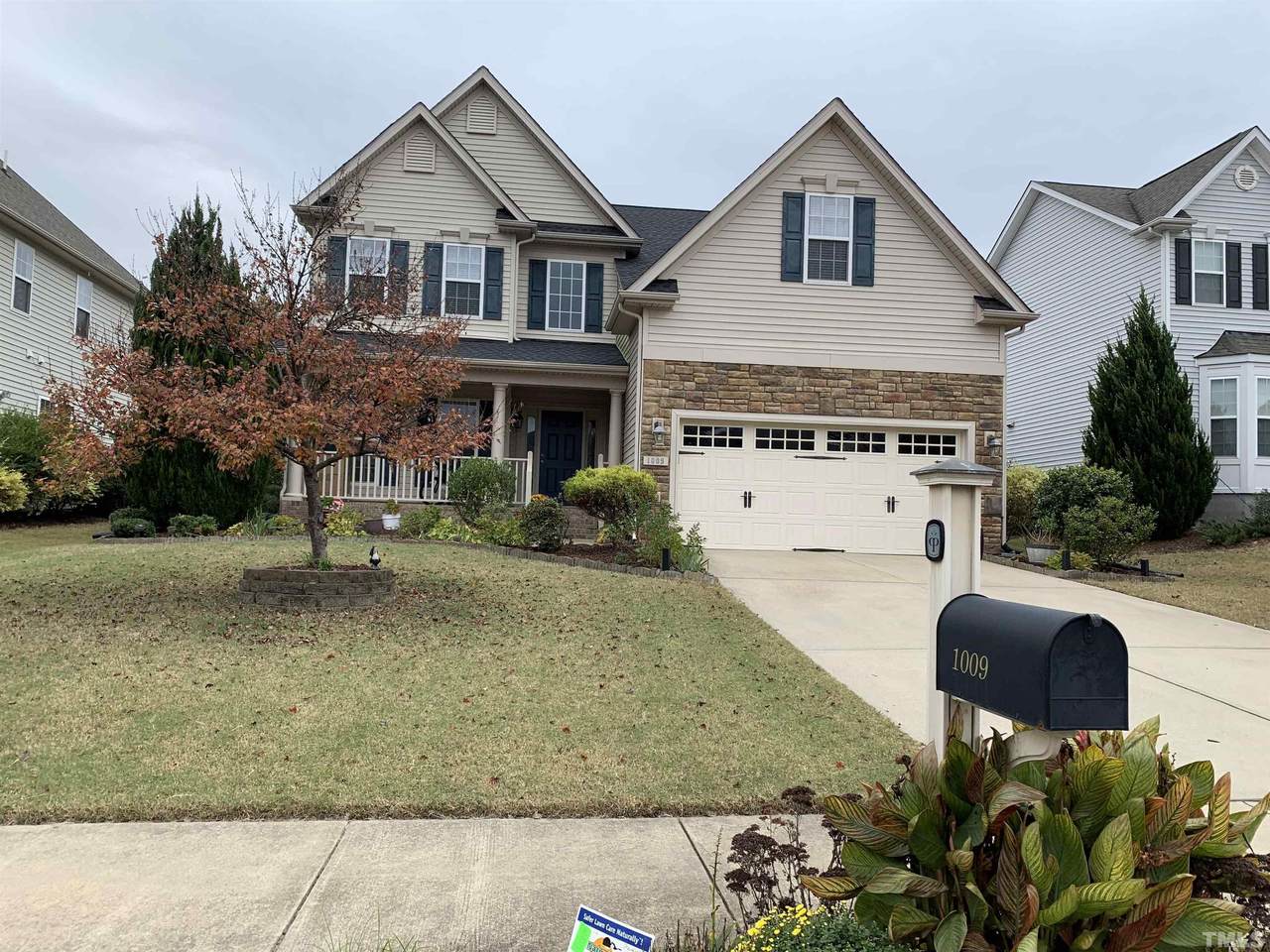 1009 Forest Willow Lane - Photo 1