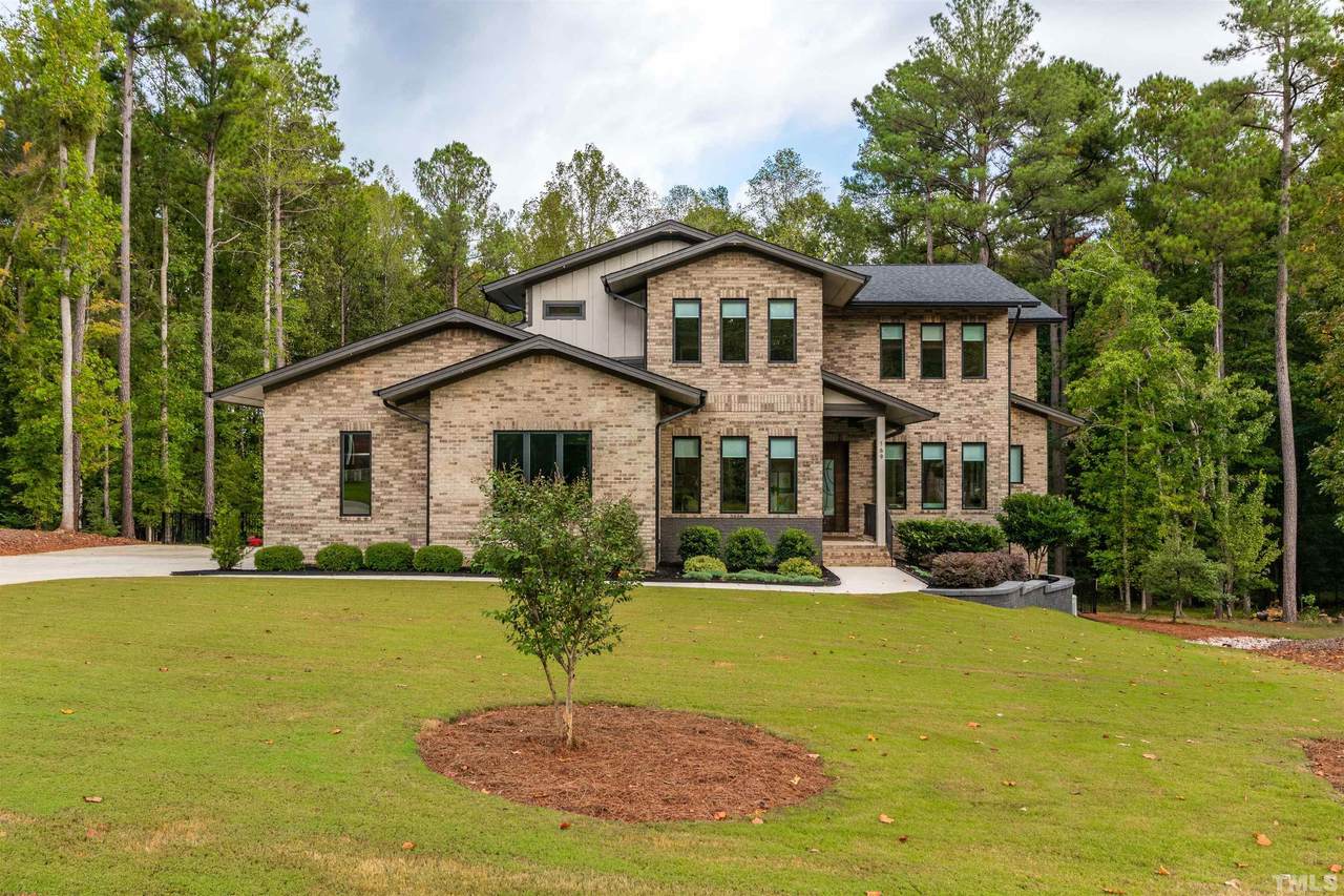 169 Alamo Court - Photo 1