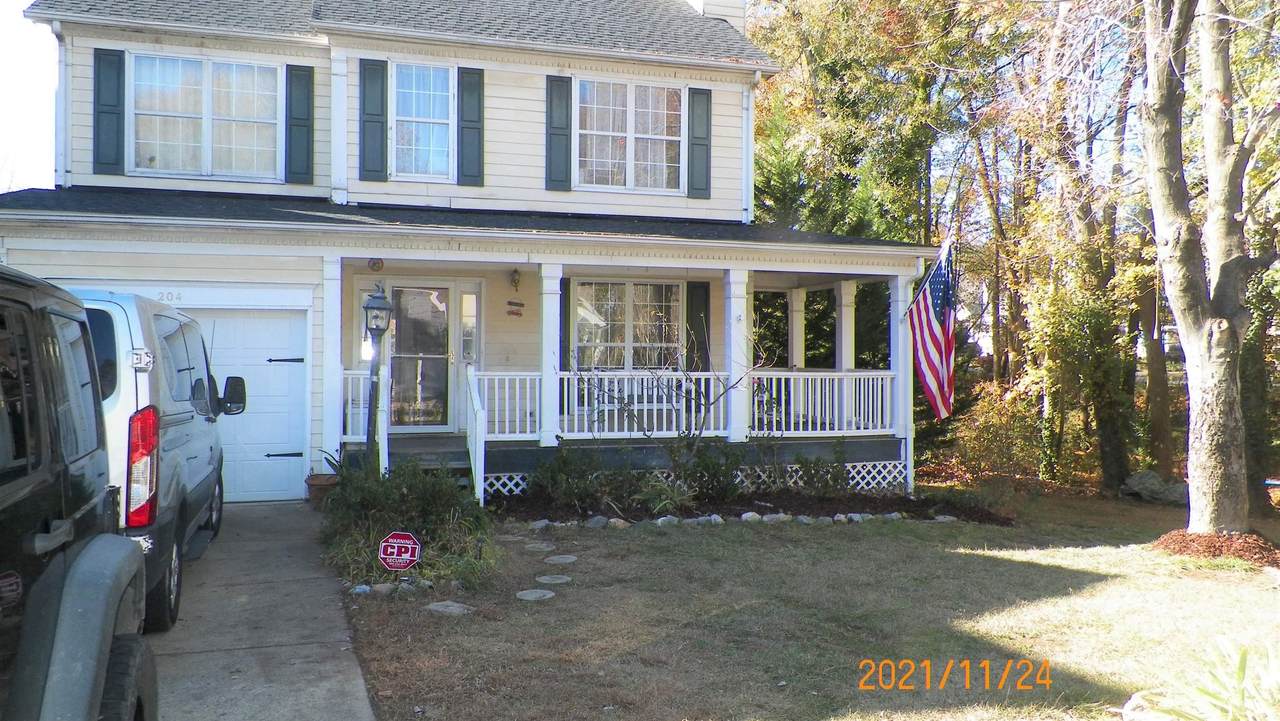 204 Stone Hedge Court - Photo 1