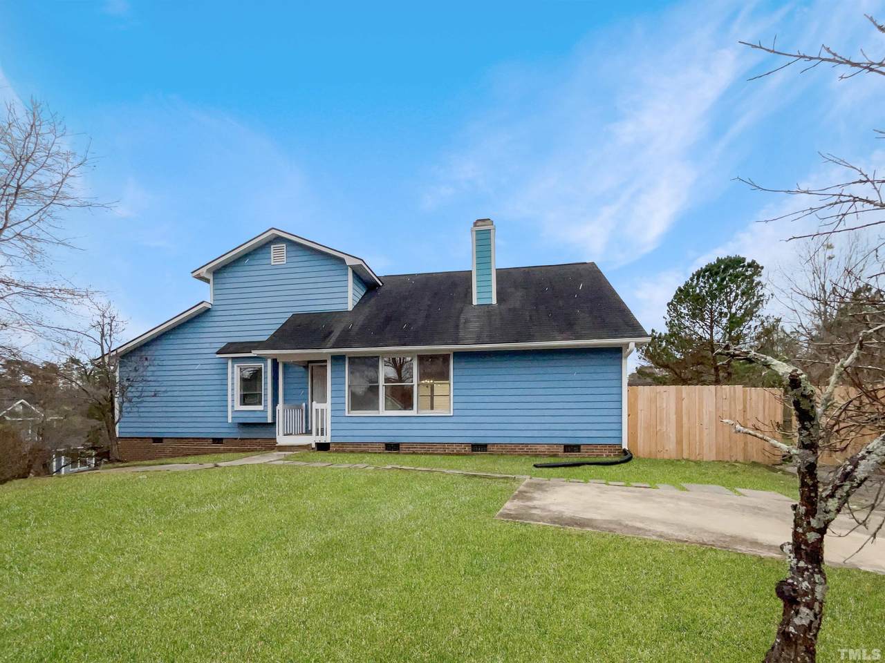 401 Dickens Drive - Photo 1