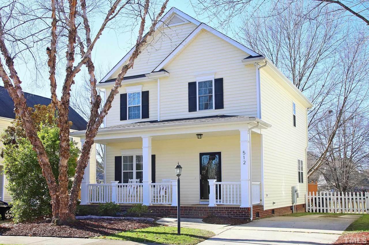 512 Maple Avenue - Photo 1