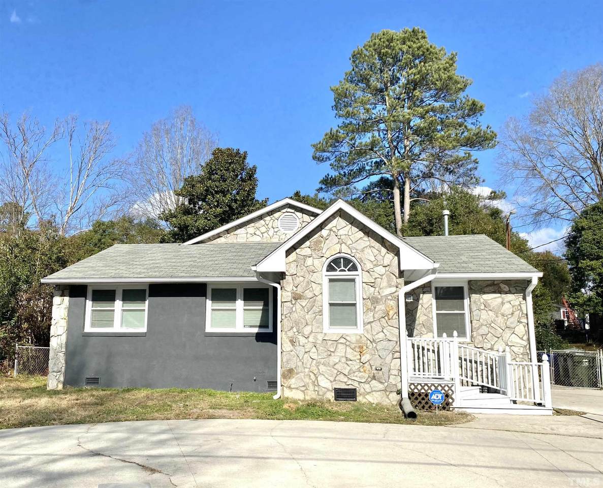 717 Belmont Drive - Photo 1