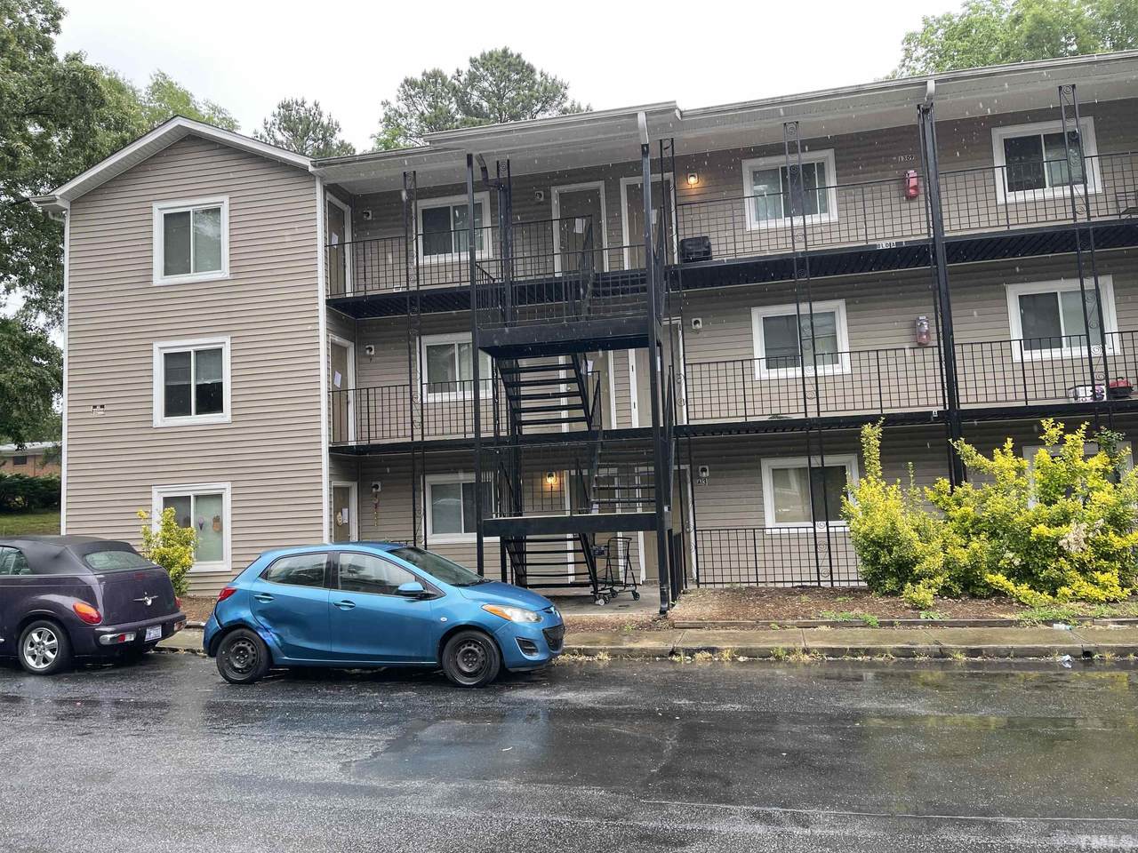 1309 Hudson Avenue - Photo 1