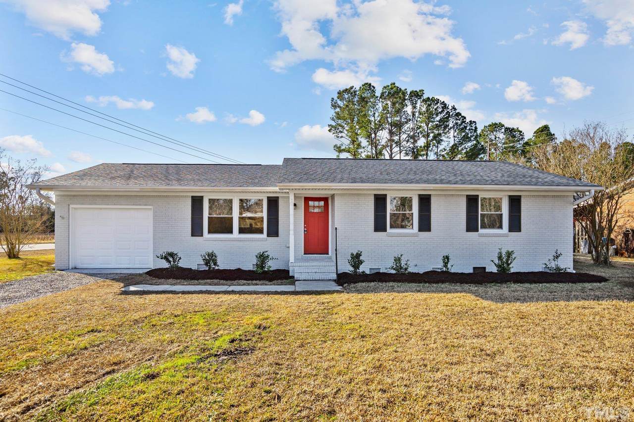 101 Holly Road - Photo 1