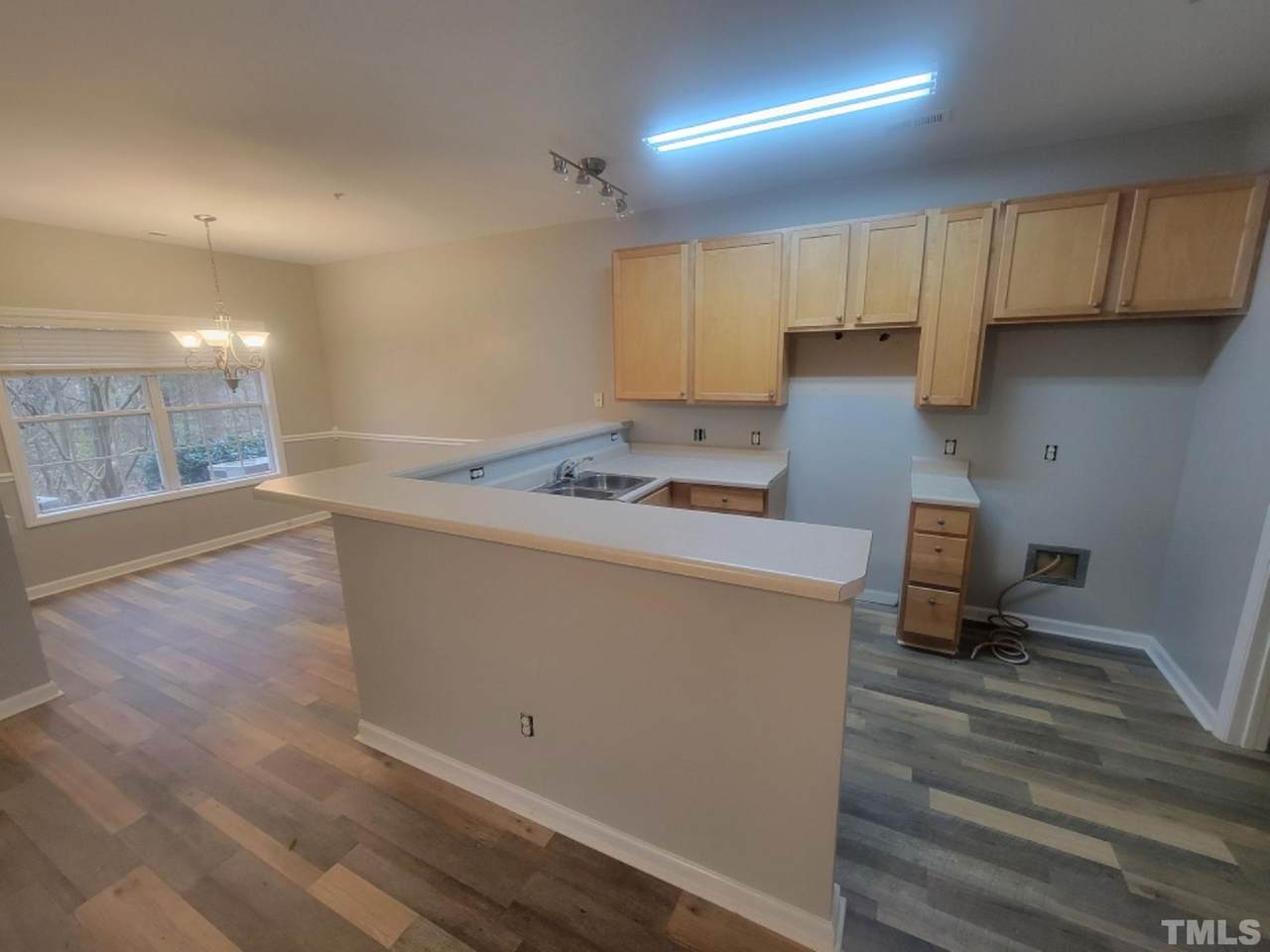 1013 Claret Lane - Photo 1