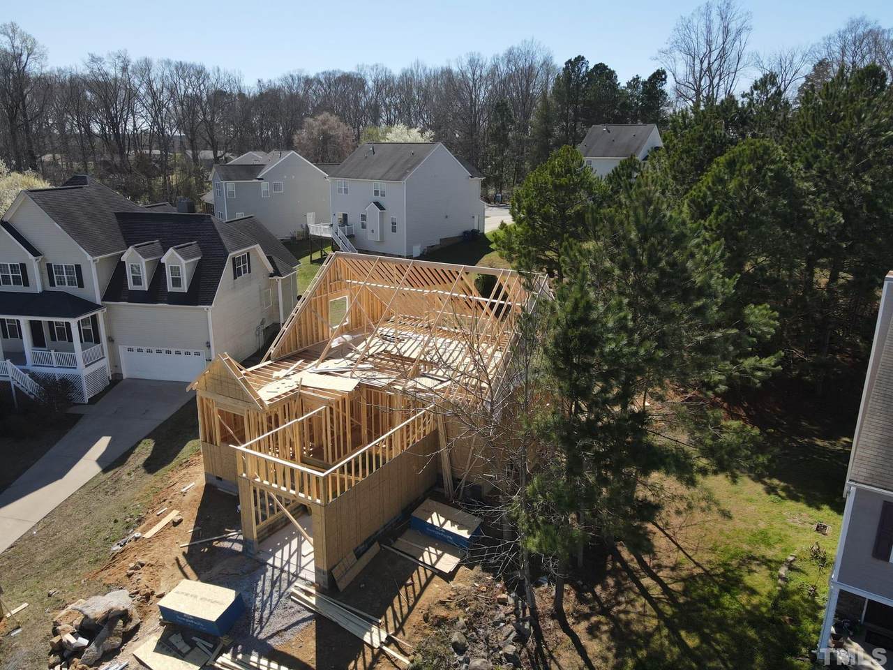 108 Penncross Drive - Photo 1
