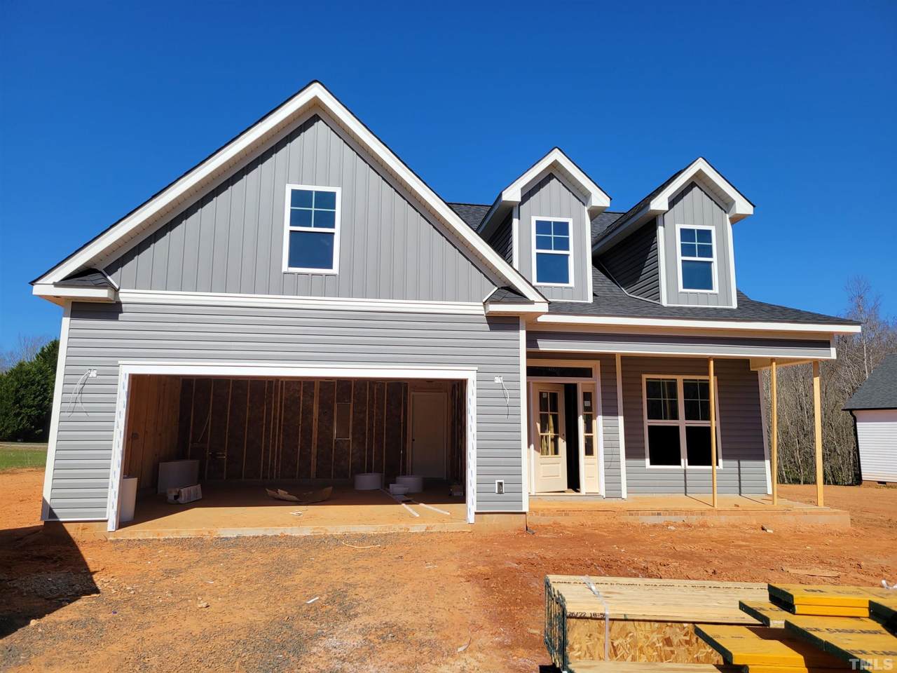 204 Cambridge Way - Photo 1