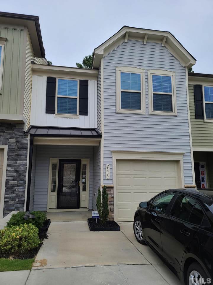 2909 Benevolence Drive - Photo 1