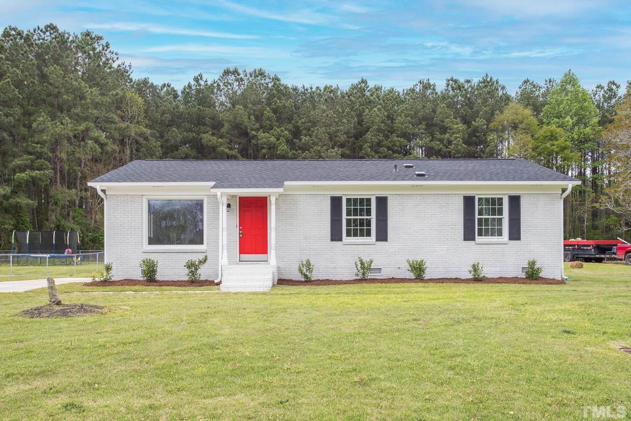 403 Gatewood Drive - Photo 1