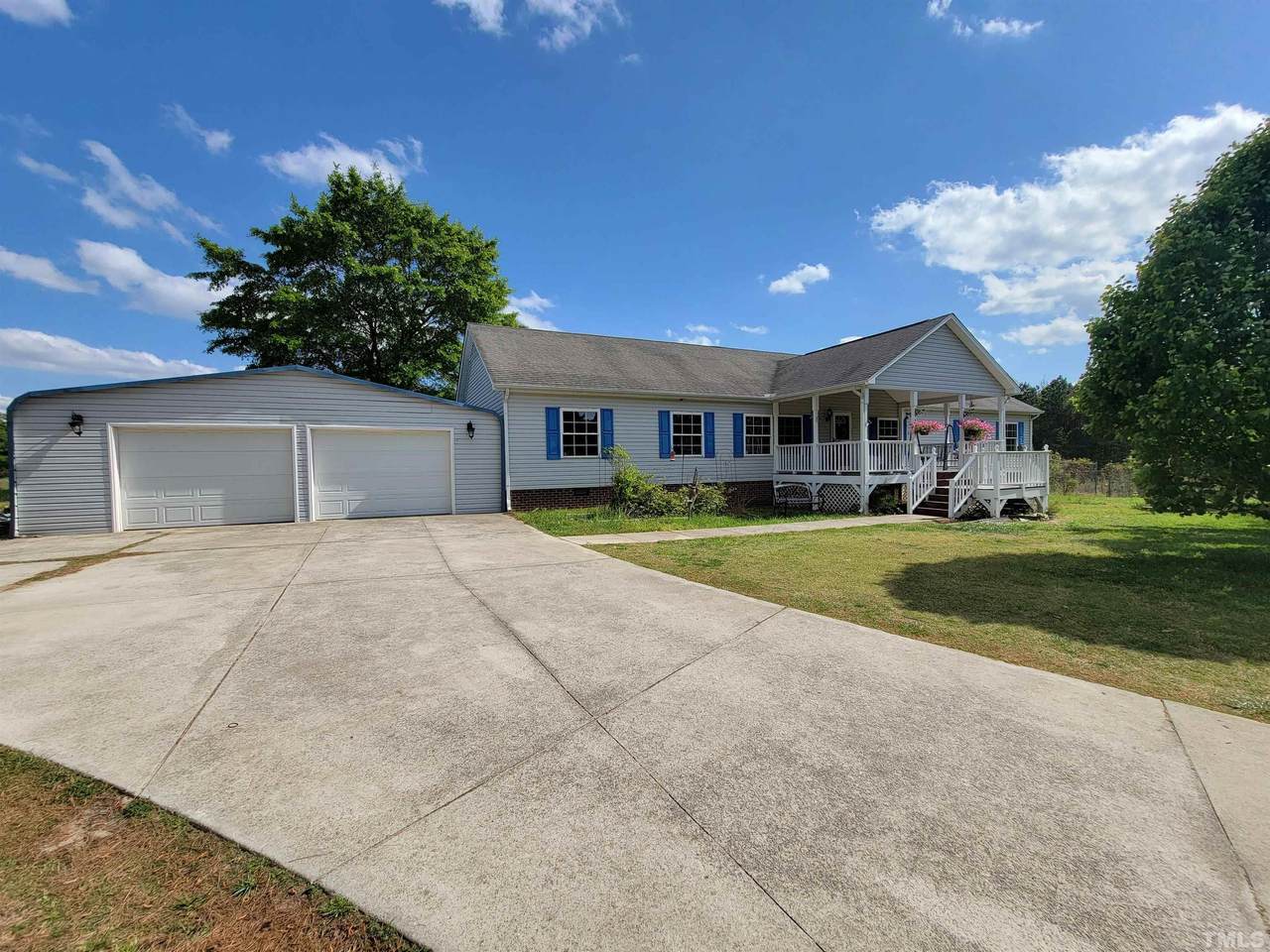3244 Medlin Road - Photo 1