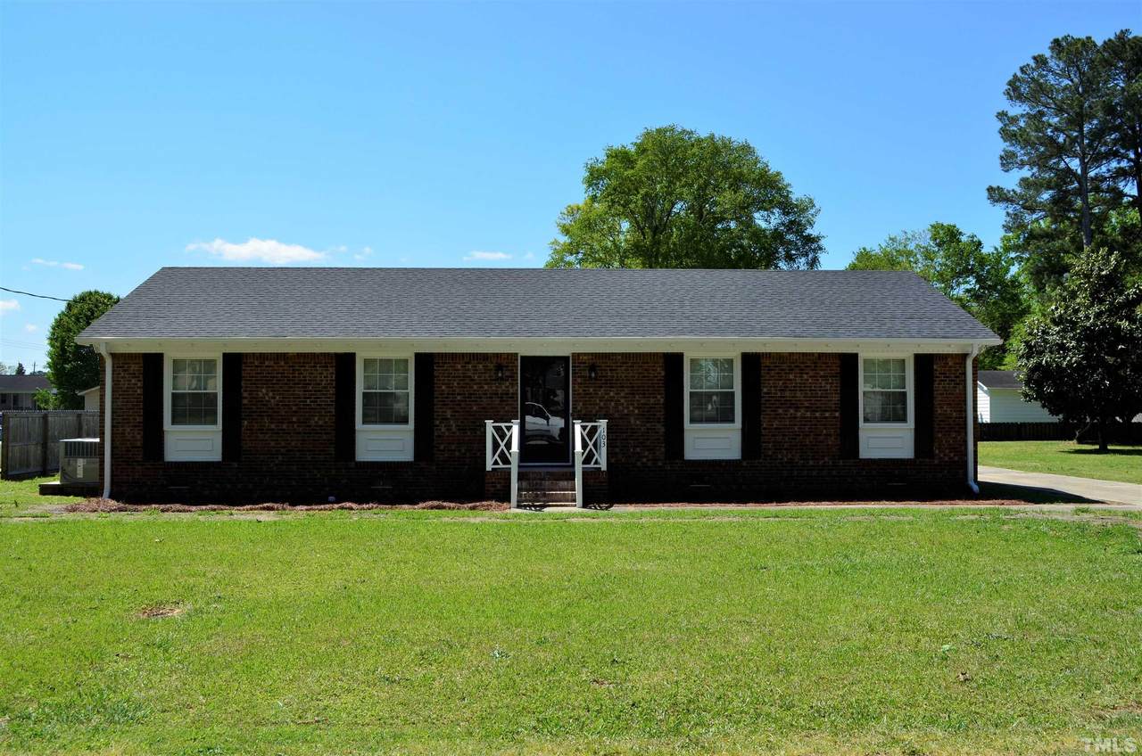 103 Tracy Lane - Photo 1