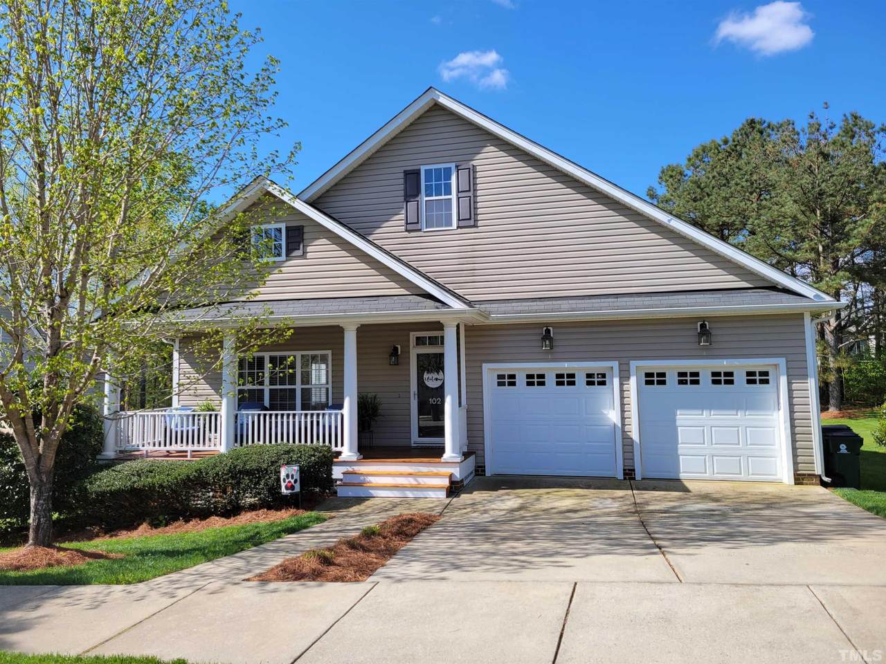 102 Cambridge Way - Photo 1