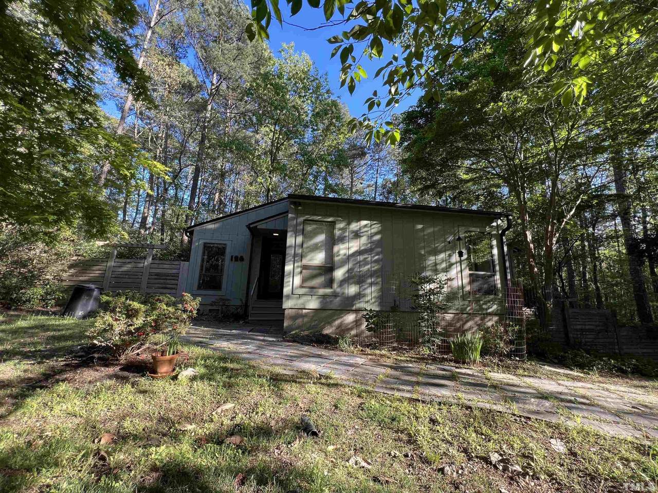 126 Creekwood - Photo 1