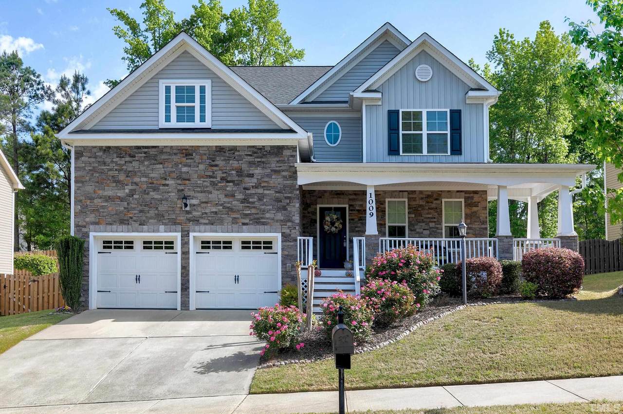 1009 Broadcreek Drive - Photo 1