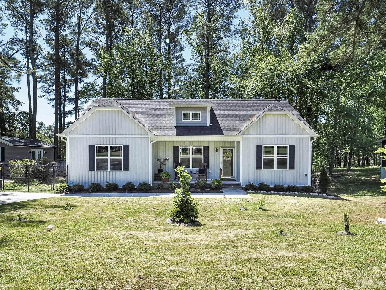 505 Camel Street - Photo 1