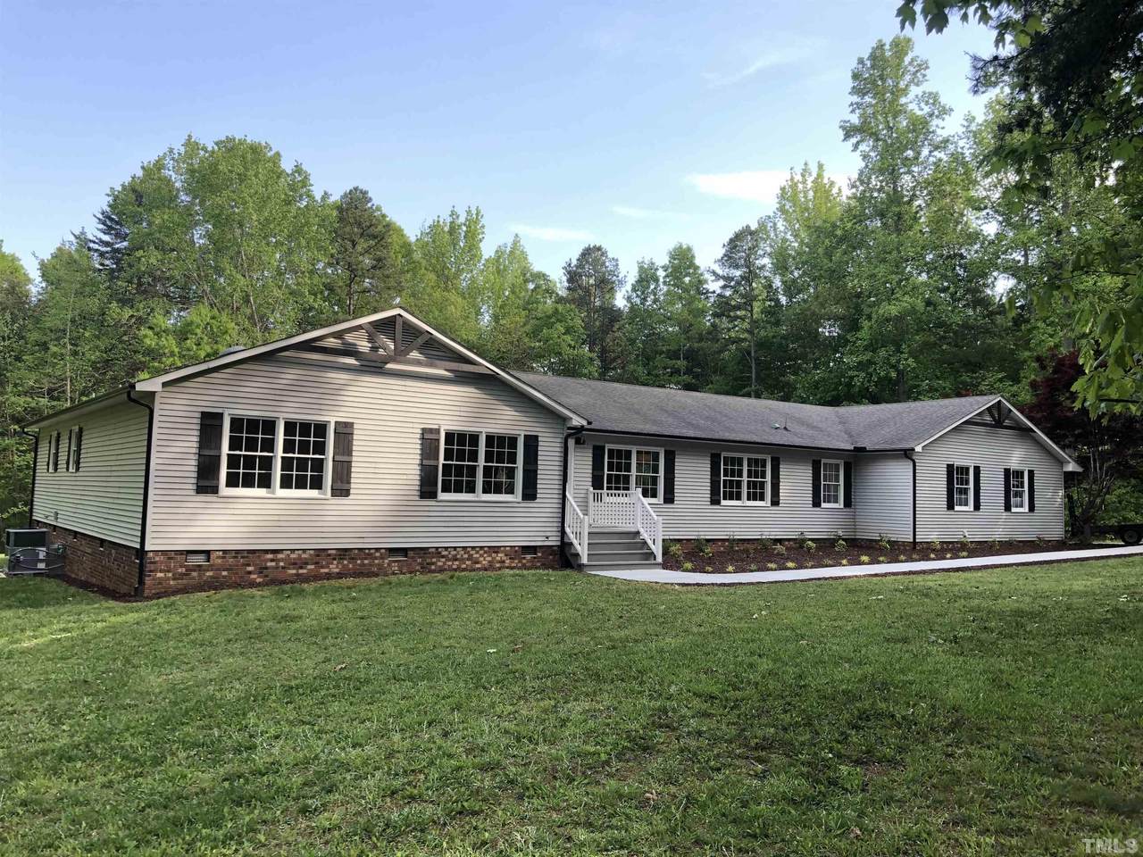 661 Manor Drive - Photo 1