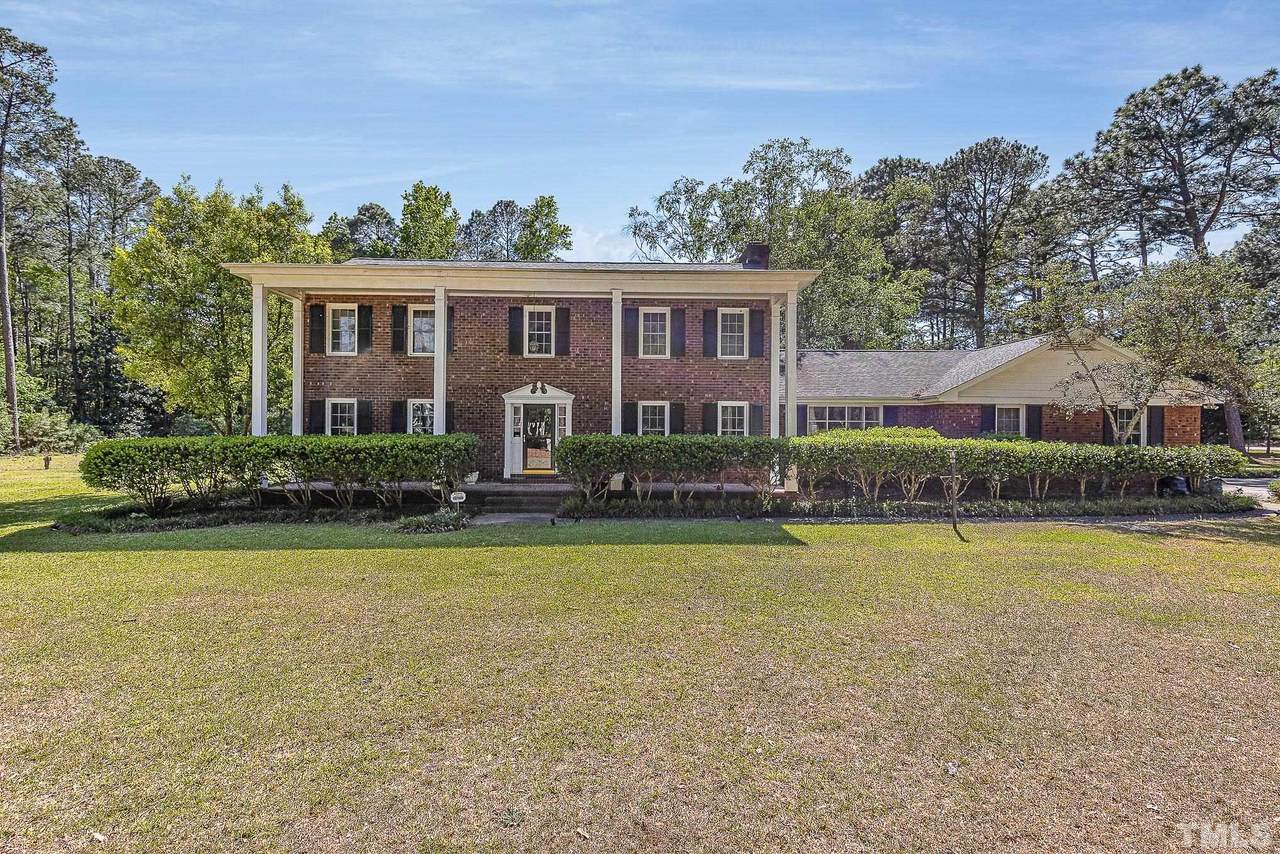225 Stratford Road - Photo 1