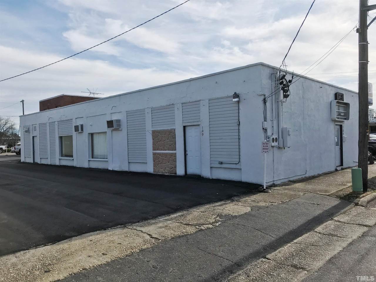 109 Fayetteville Avenue - Photo 1