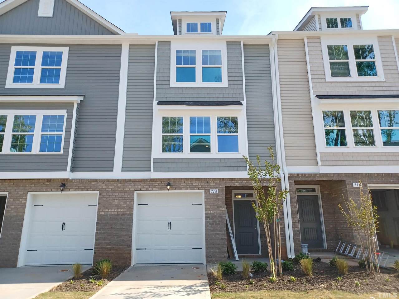 718 Rosefield Drive - Photo 1