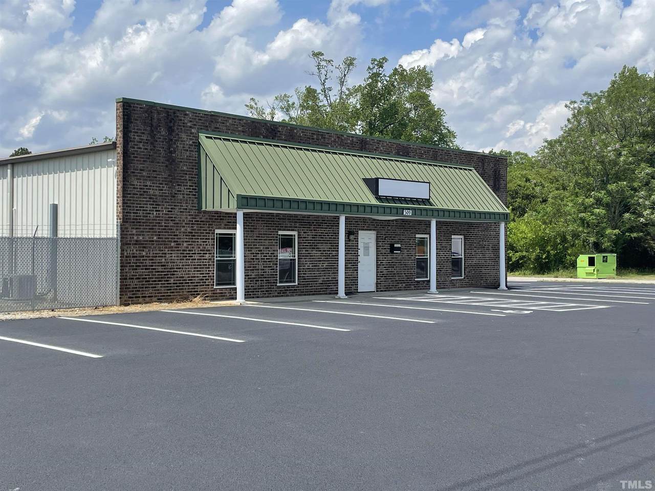 509 Fayetteville Avenue - Photo 1