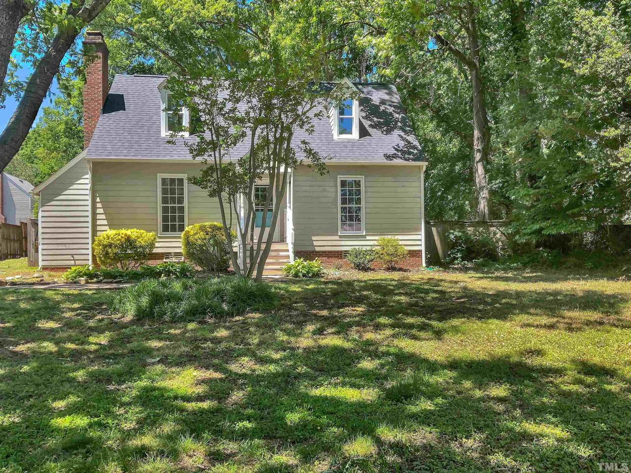 1055 Windemere Lane - Photo 1