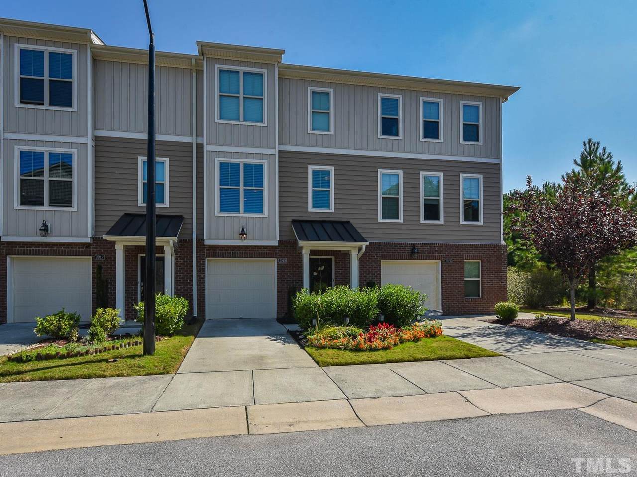 3919 Brokenshire Street - Photo 1