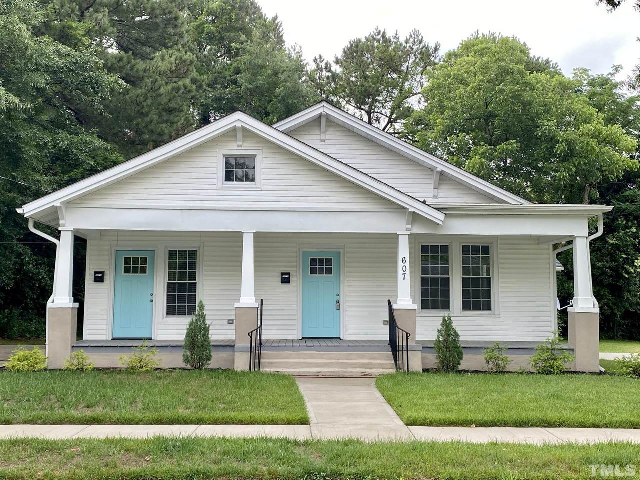 607 Fourth Street - Photo 1