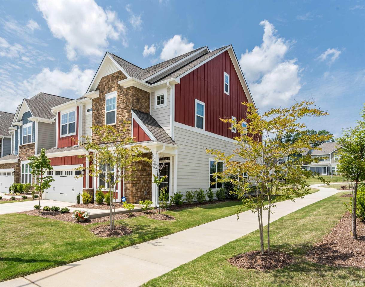 206 Otis Way - Photo 1