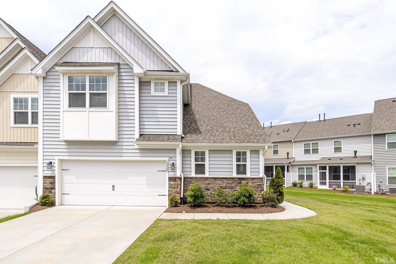 1325 White Beach Lane - Photo 1