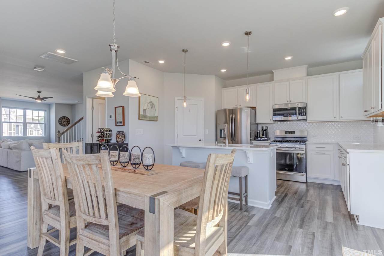 2933 Sunflower Road - Photo 1