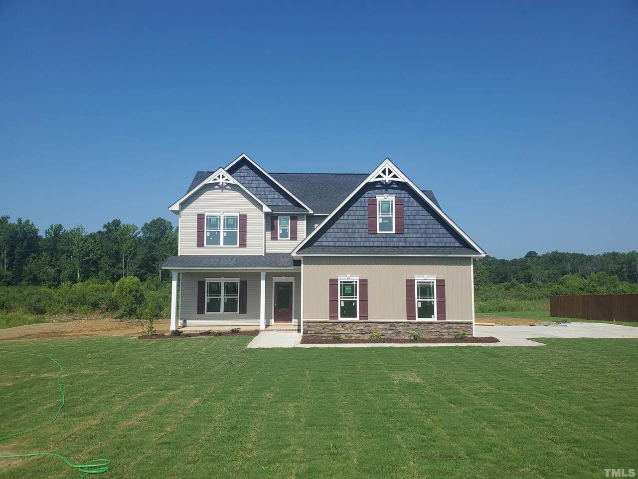94 Hazelwood Road - Photo 1
