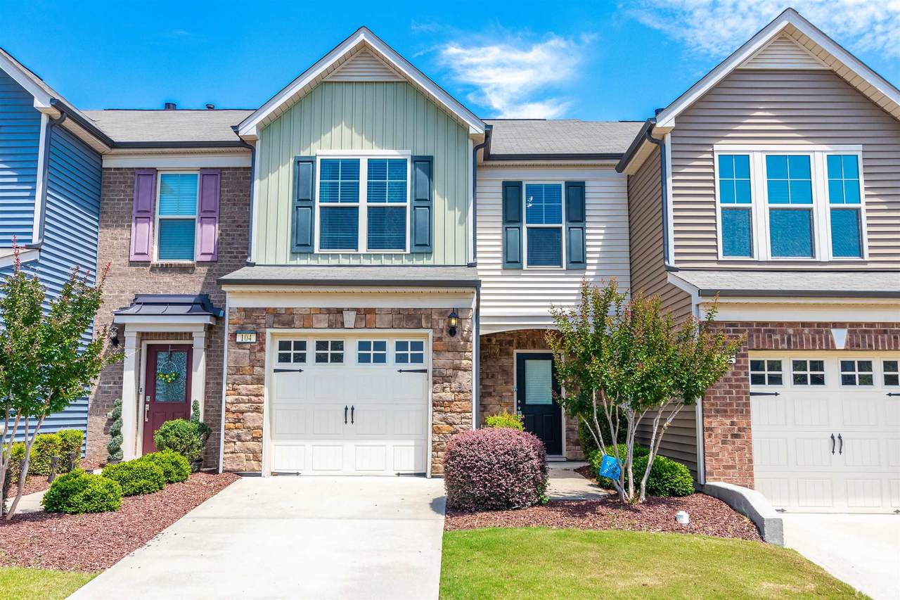 104 Comptonfield Drive - Photo 1