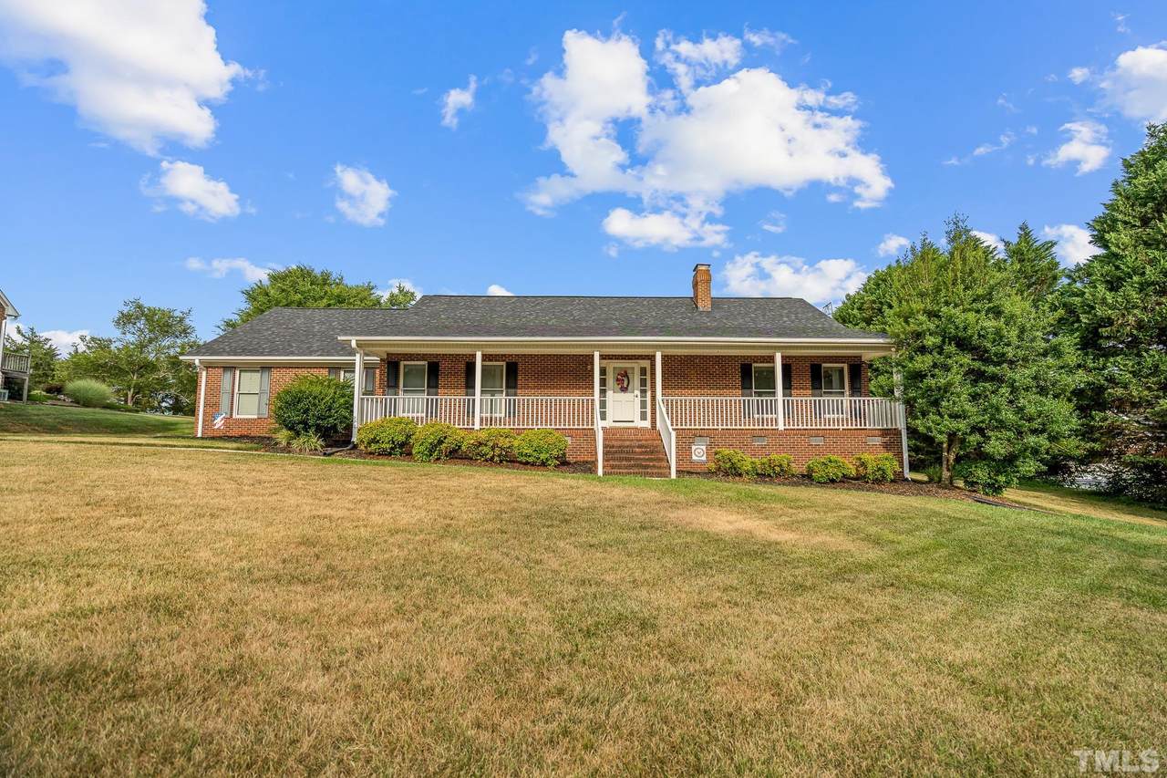 2164 Hathaway Lane - Photo 1