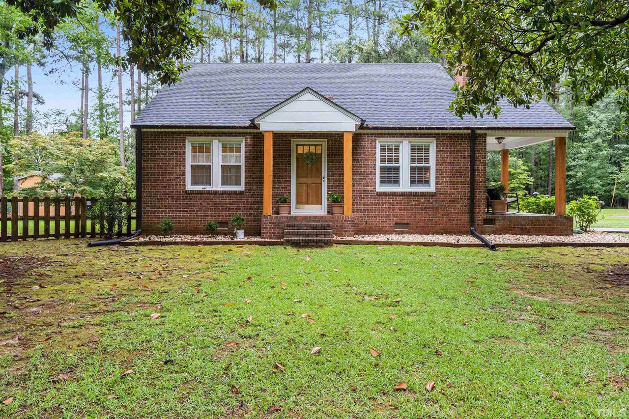 615 Franklin Drive - Photo 1