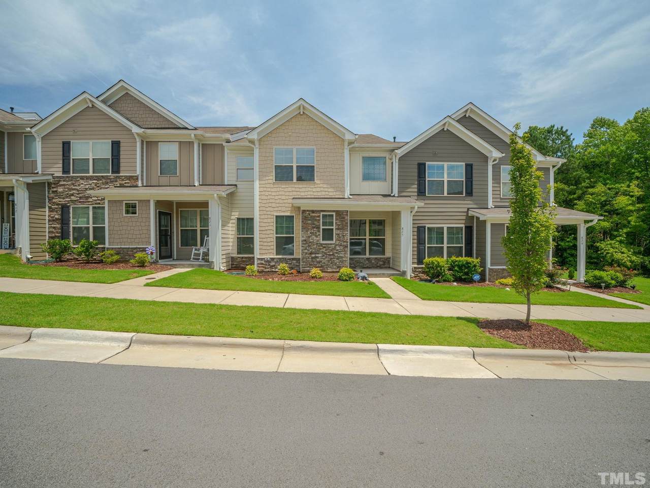 825 Sunshade Creek Drive - Photo 1